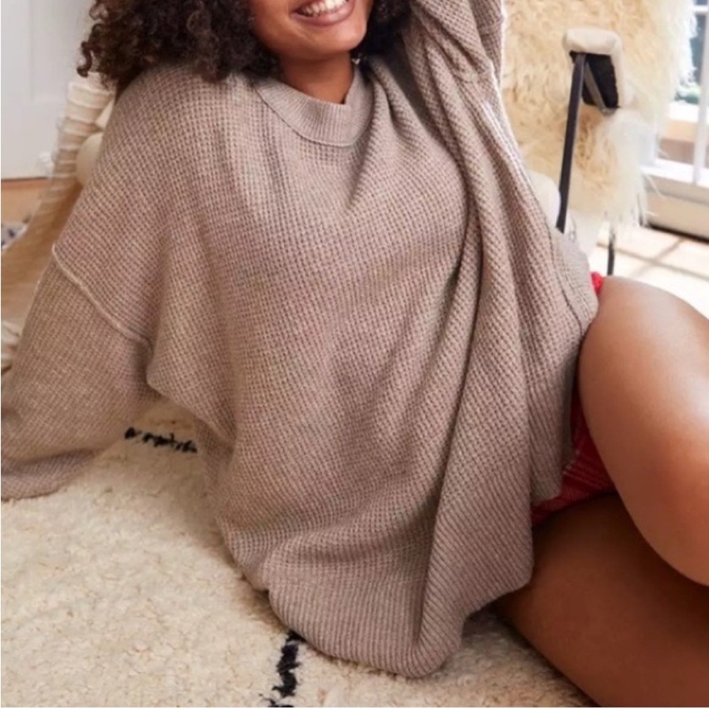 Aerie Oversized Tan Waffle Knit Crew Neck Sweater, Size S